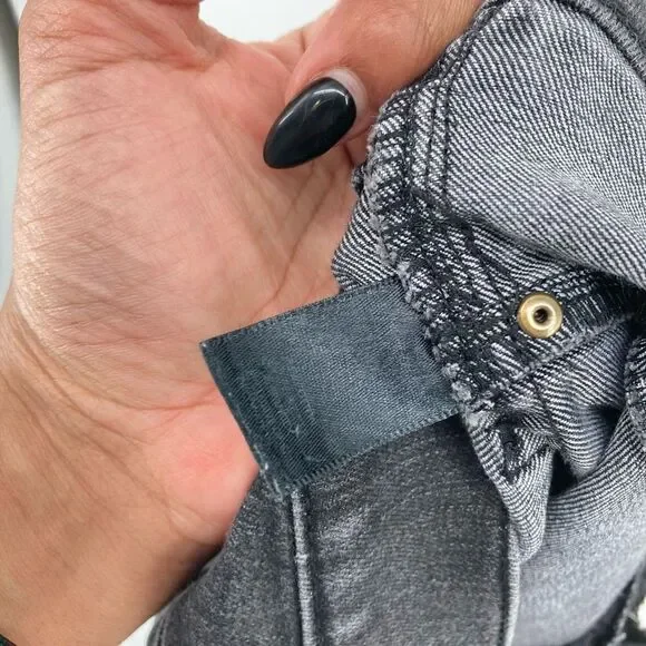 White House Black Market Women’s Black Wash Skinny Stretch Jegging Jeans Small - Picture 13 of 14